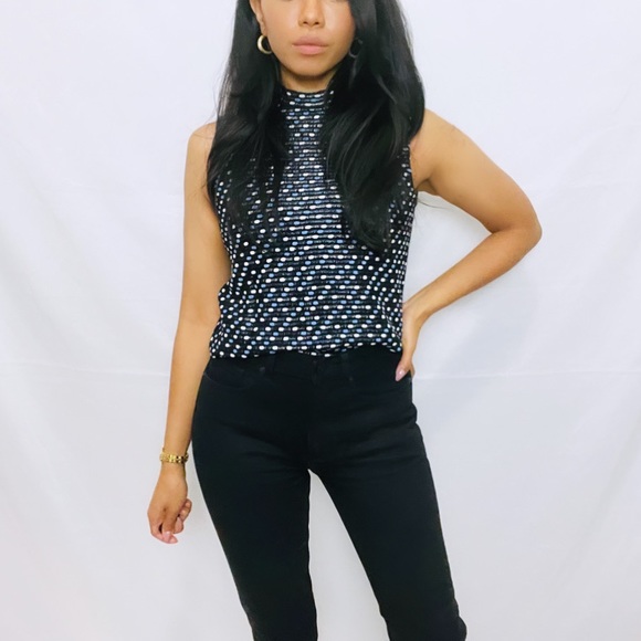 St. John | Knit Mock Neck Sleeveless Top - Picture 6 of 8